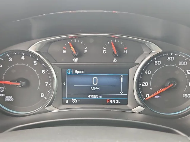 Used 2024 Lakeshore Blue Metallic Chevrolet LT image 15