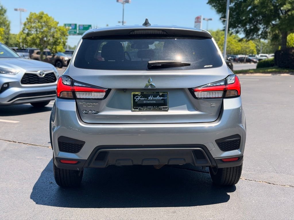 Used 2024 Gray Mitsubishi  image 11