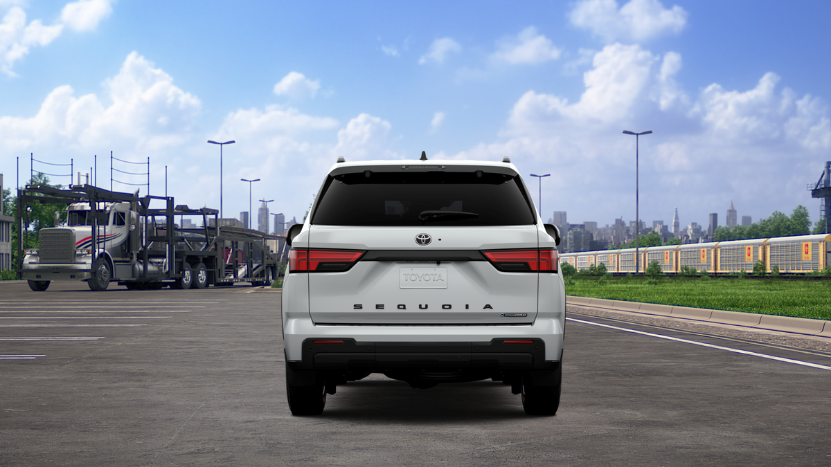 New 2026 Wind Chill Pearl Toyota Platinum image 23