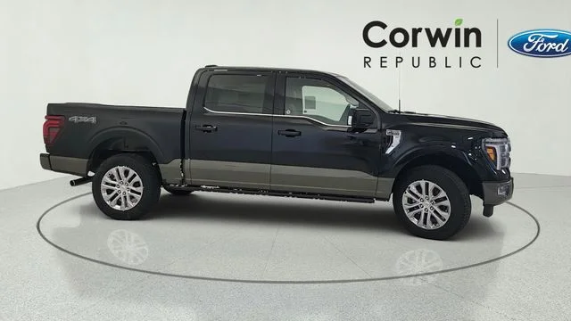 New 2026 Agate Black Metallic Ford King Ranch® image 32
