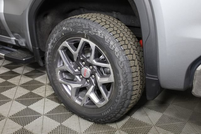 2026 GMC Sierra 1500 SLT - Photo 17
