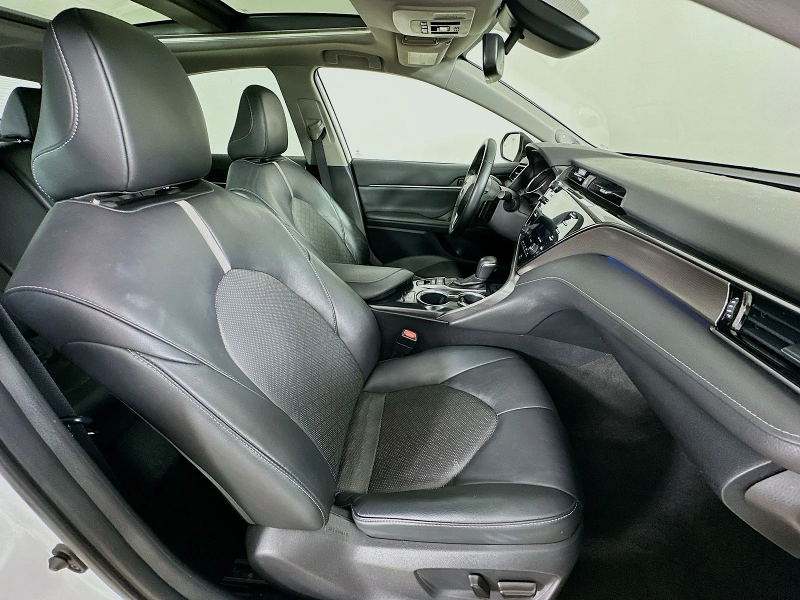 Used 2020 Beige Toyota  image 40