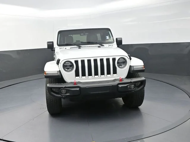 Used 2021 White Jeep Unlimited Sahara image 5