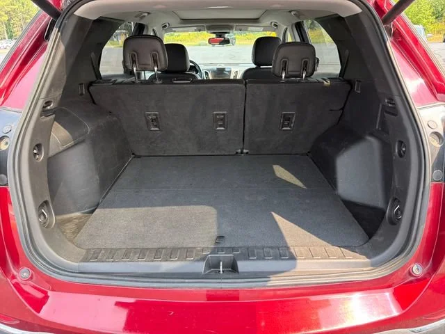 Used 2019 CAJUN RED TINTCOAT Chevrolet Premier image 5