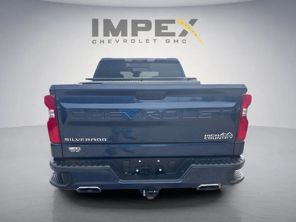 Used 2023 NORTHSKY BLUE METALLIC Chevrolet High Country image 4