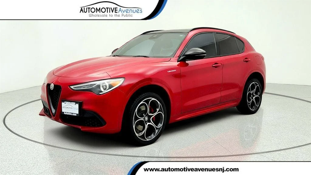 2022 Alfa Romeo Stelvio Ti Veloce AWD's photo