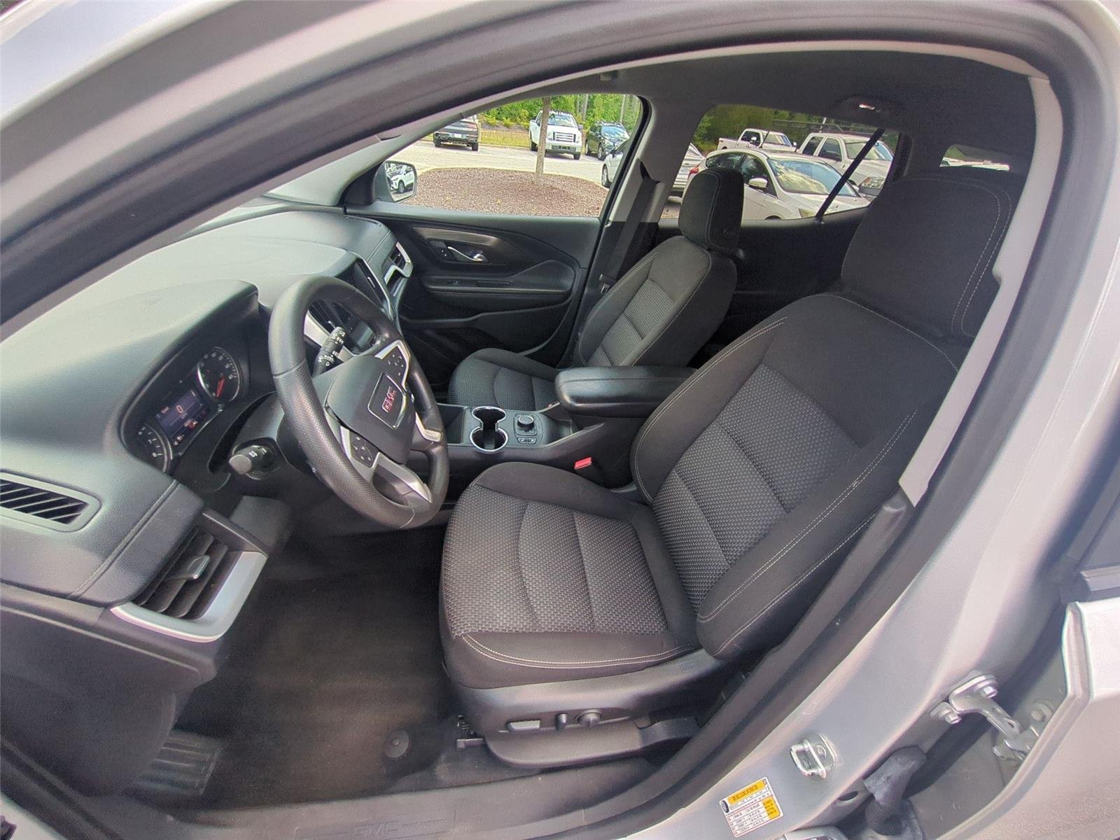 Used 2022 Quicksilver Metallic GMC SLE image 18