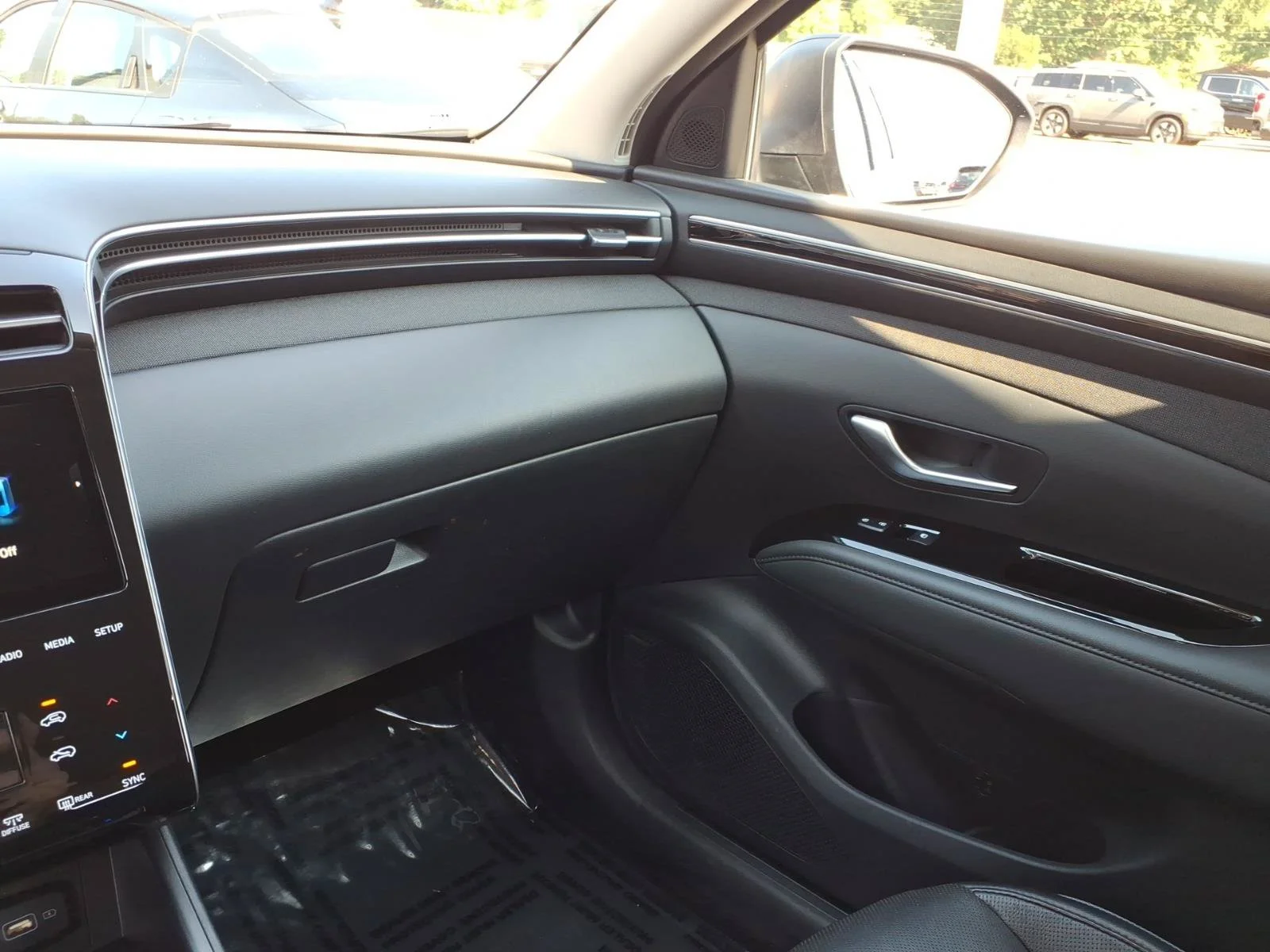 Used 2024 Black Pearl Hyundai Limited image 25