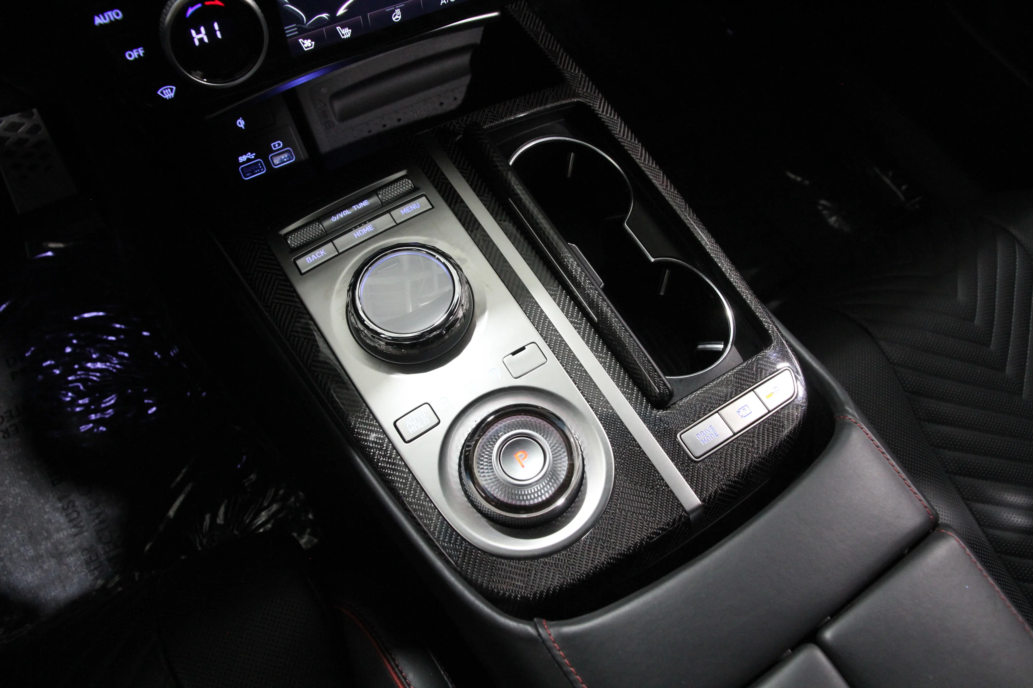 Used 2024 Uyuni White Pearl Metallic Genesis 3.5T Sport image 16