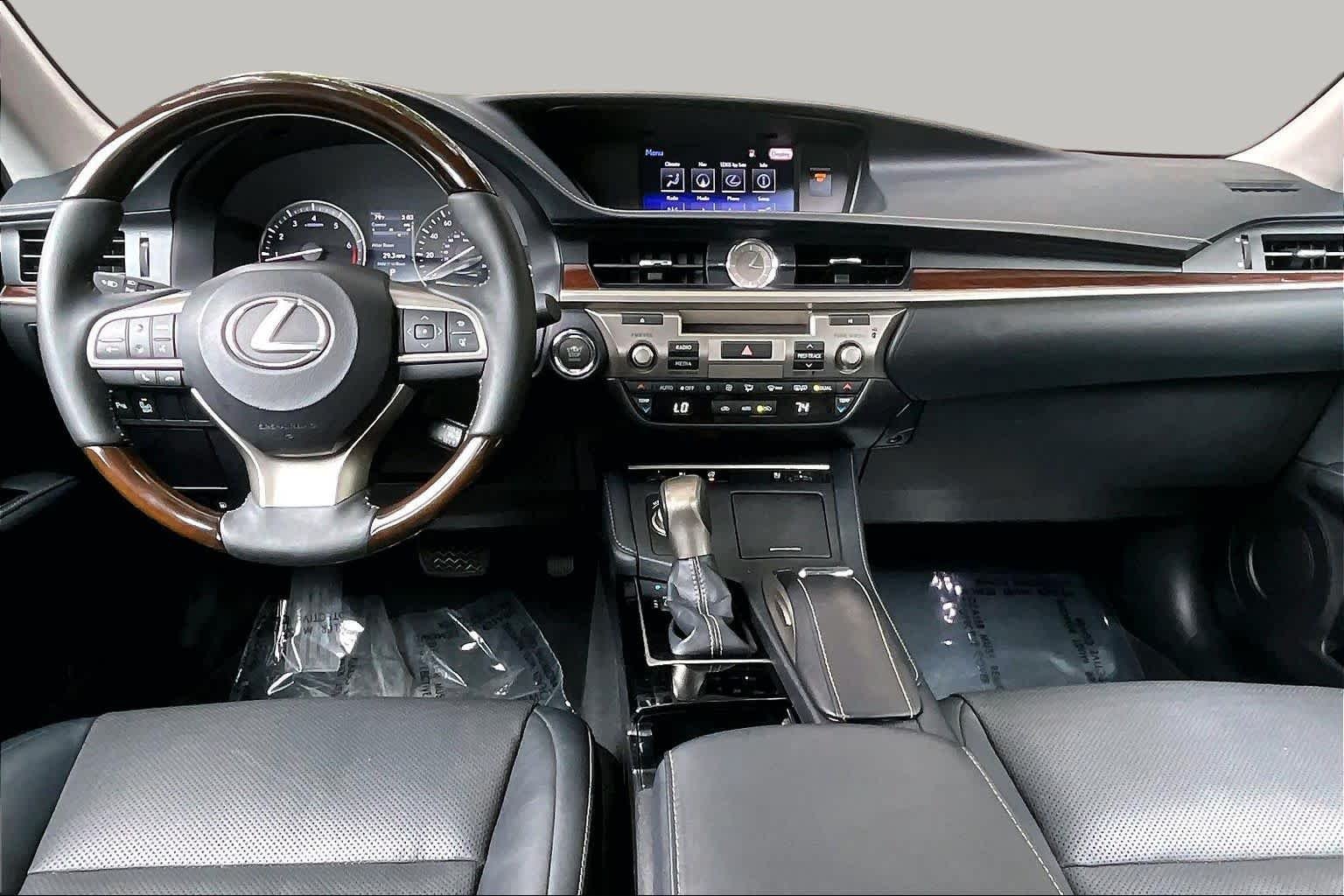 Used 2016 Silver Lining Metallic Lexus  image 15
