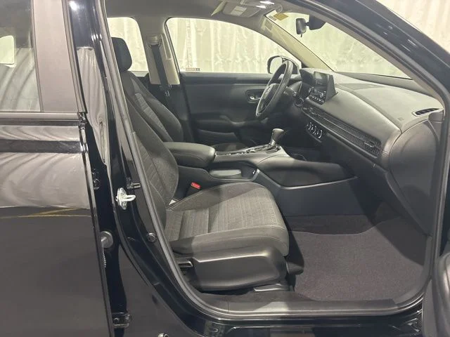 Certified Used 2023 Crystal Black Pearl Honda LX image 13