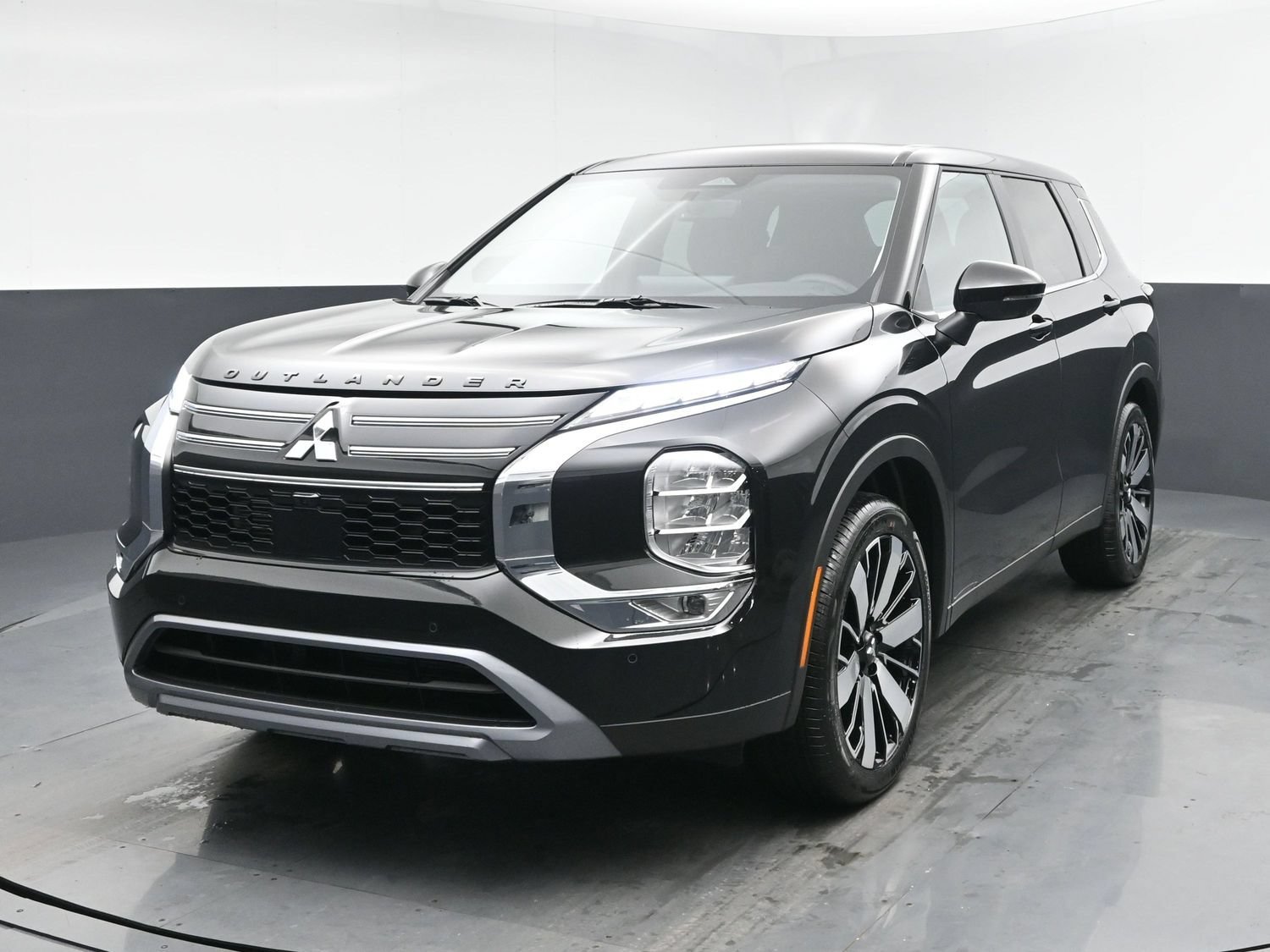 New 2026 Black Diamond Mitsubishi SE 1.5T 2WD image 1