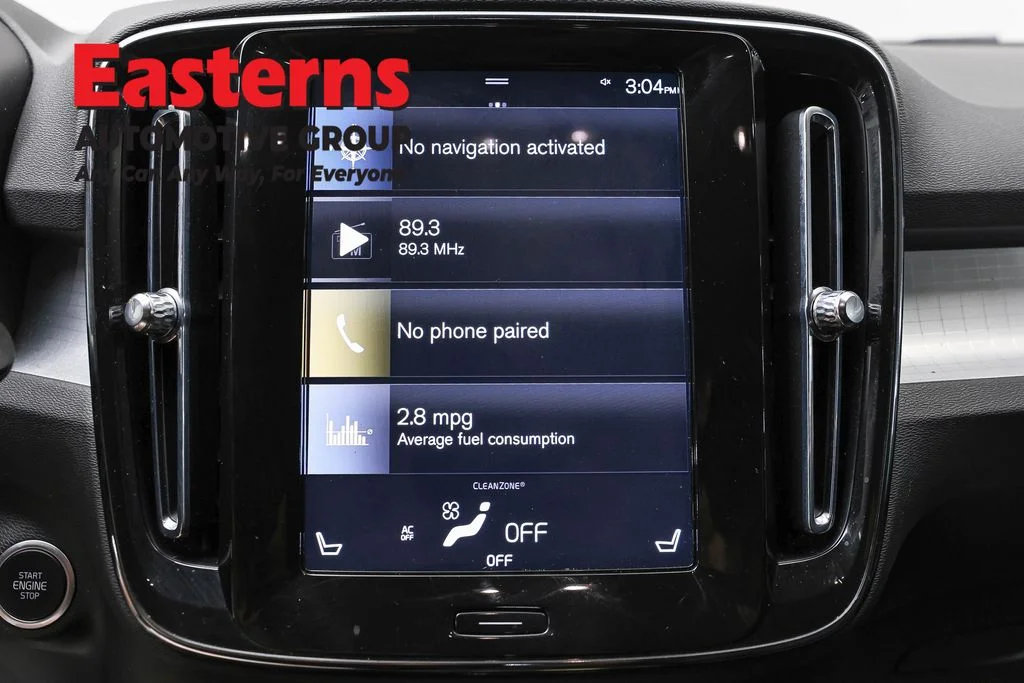 Used 2021 Gray Volvo Momentum image 18