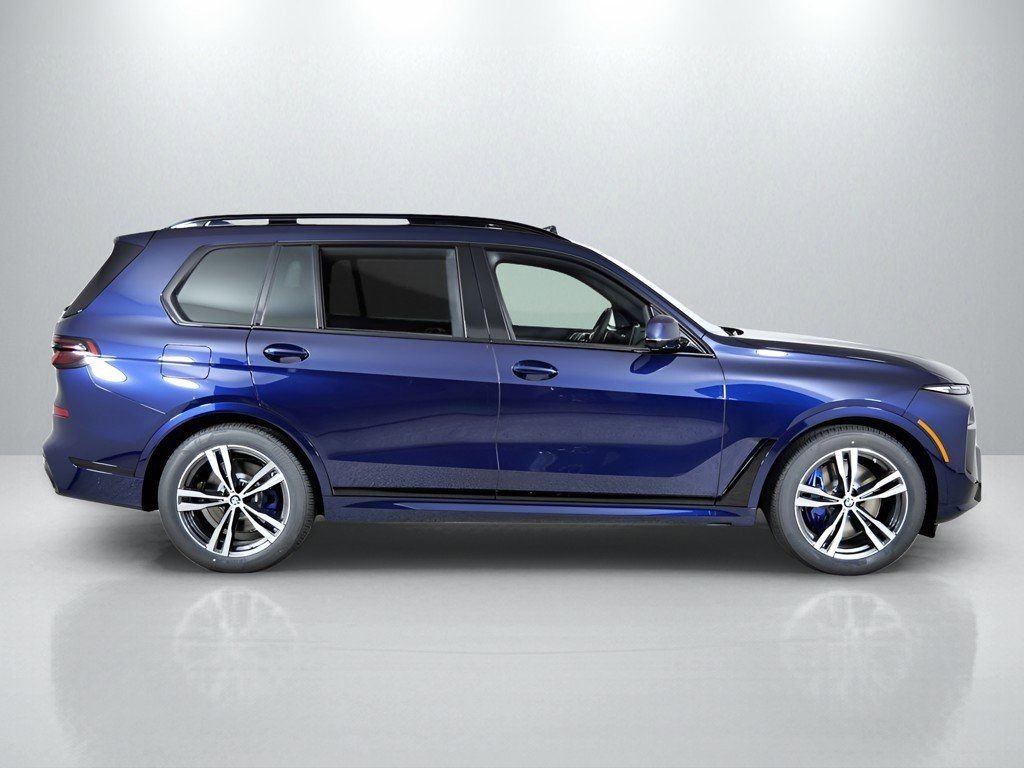 Certified Used 2026 Tanzanite Blue II Metallic BMW xDrive40i image 10