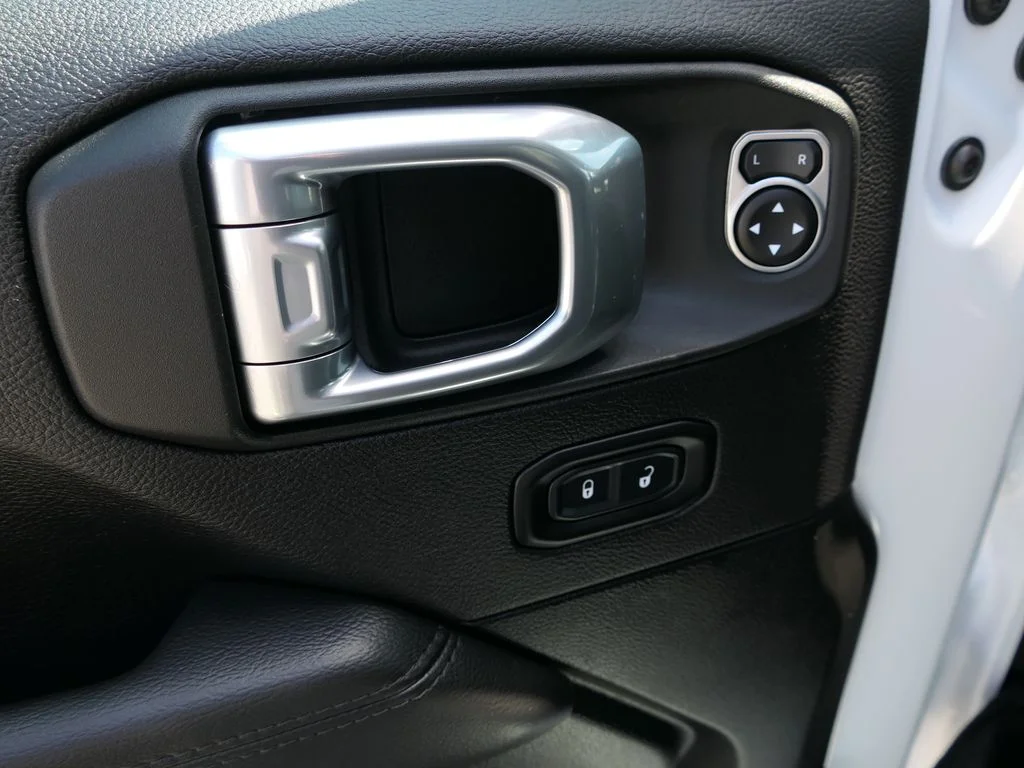 Used 2022 Bright White Clear Coat Jeep  image 12