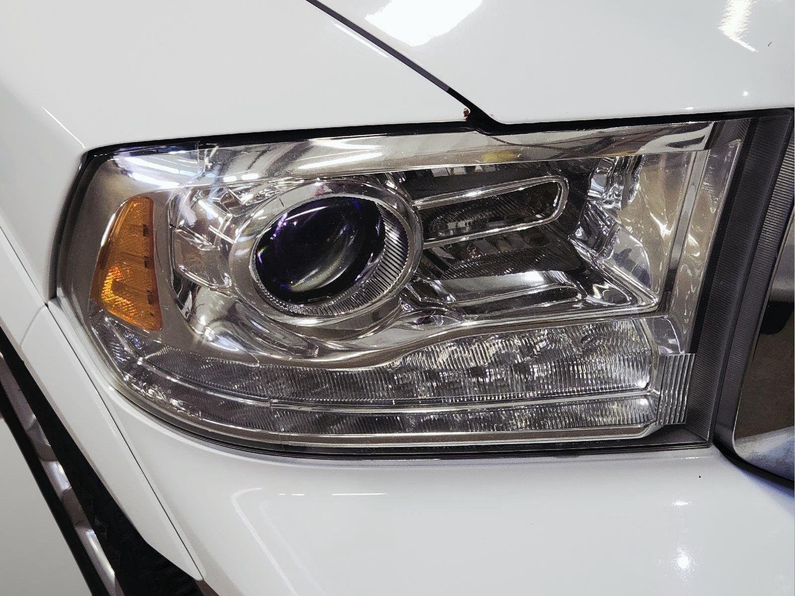 Used 2017 Bright White Clearcoat Ram Longhorn image 18