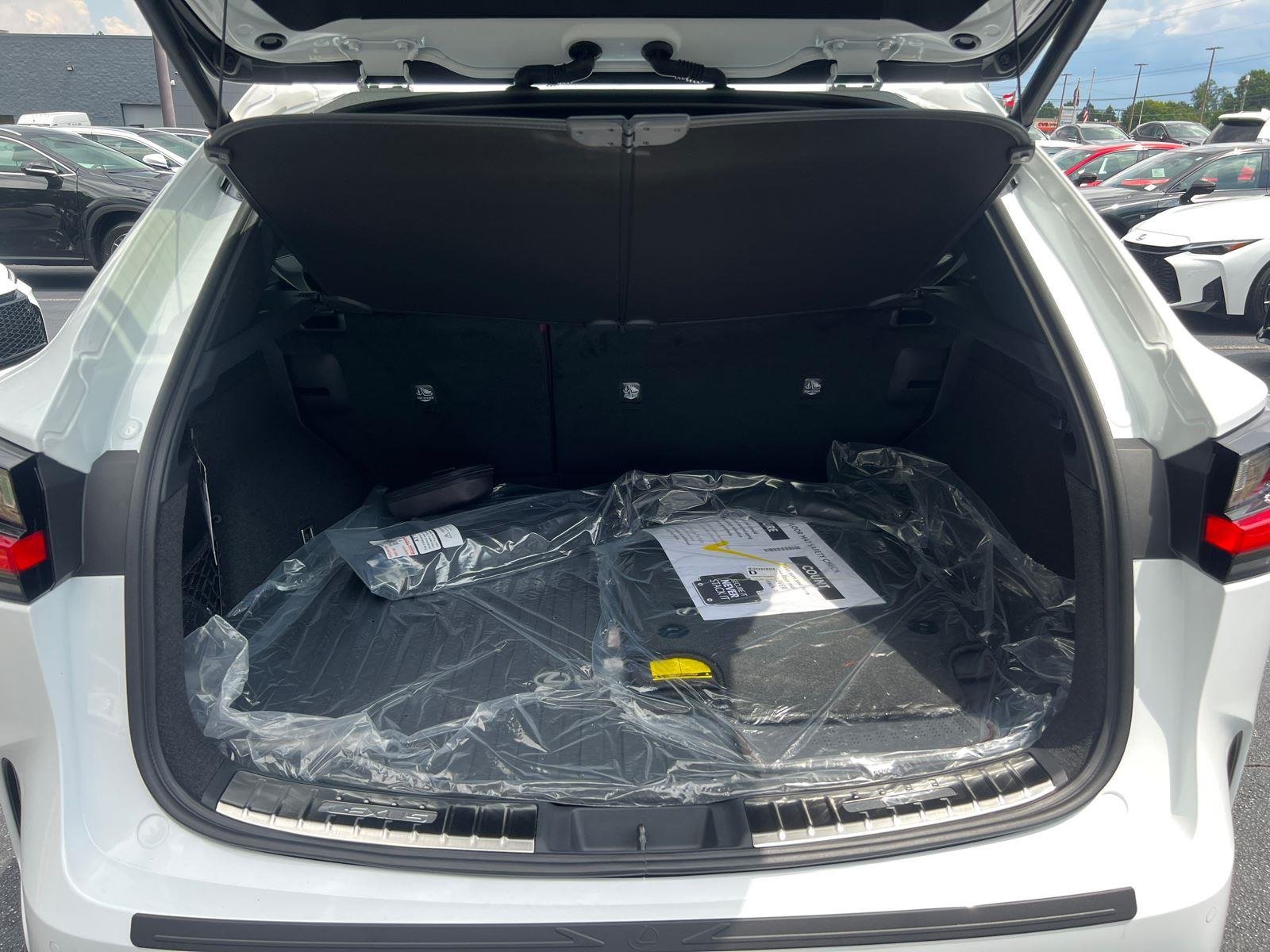 New 2026 Ultra White Lexus LUXURY AWD image 13