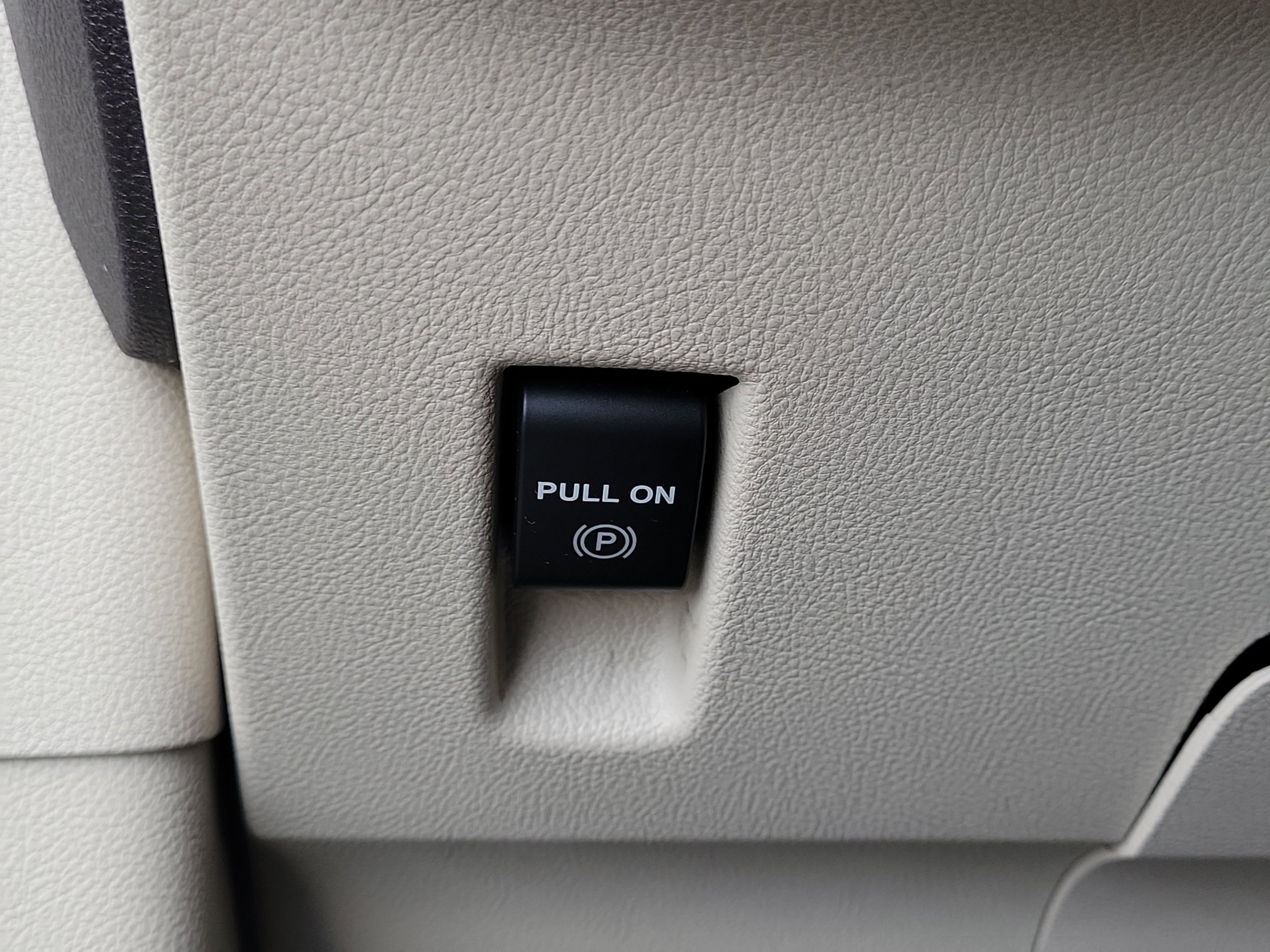 Used 2019 Sea Green Lincoln Standard image 25