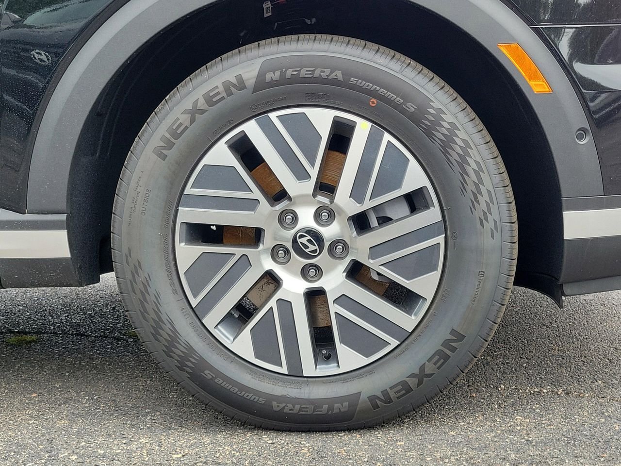 New 2026 Abyss Black Pearl Hyundai SEL Premium 7P image 5