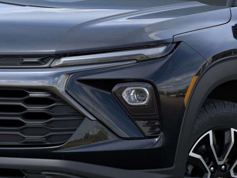 New 2026 Mosaic Black Metallic Chevrolet ACTIV image 10