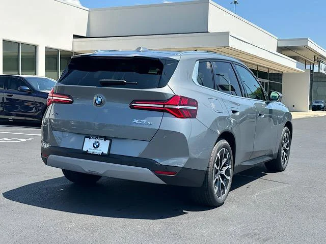 New 2026 Skyscraper Grey Metallic BMW 30 xDrive image 3