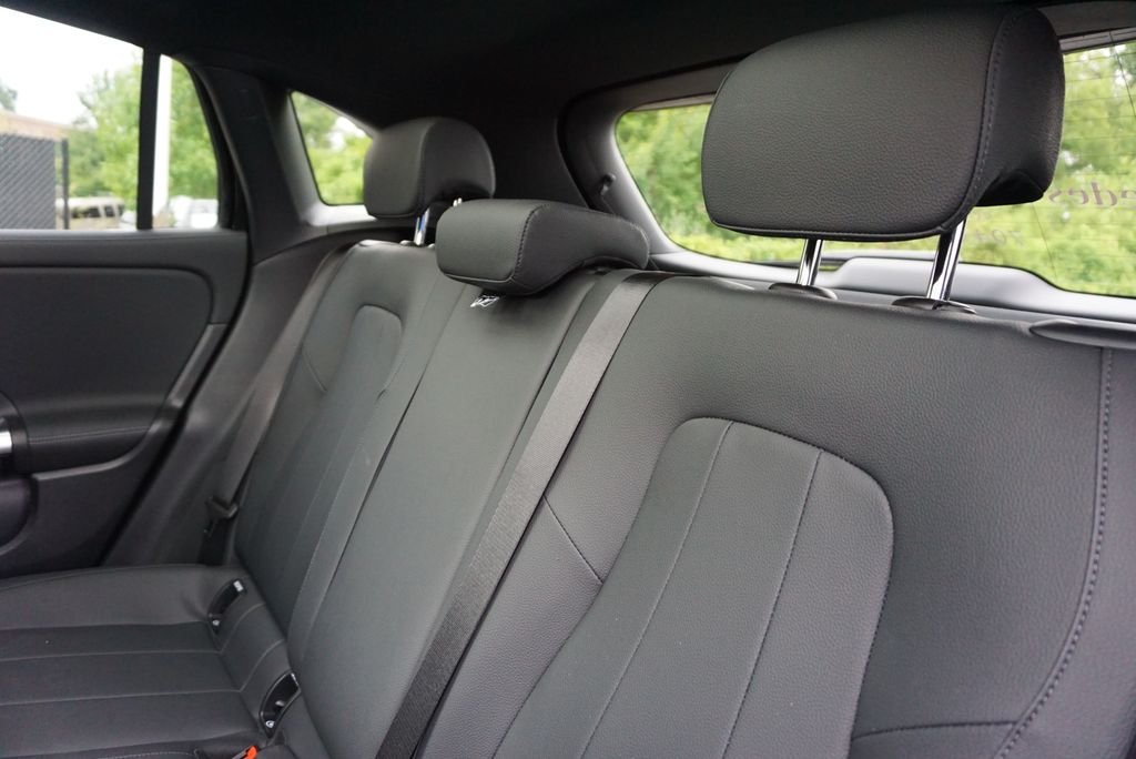 2025 Mercedes-Benz GLA GLA250 - Photo 14