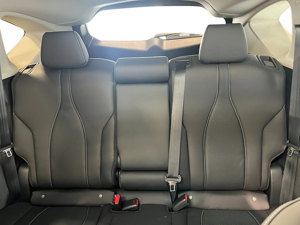 New 2026 Majestic Black Pearl Acura w/Technology Package image 31