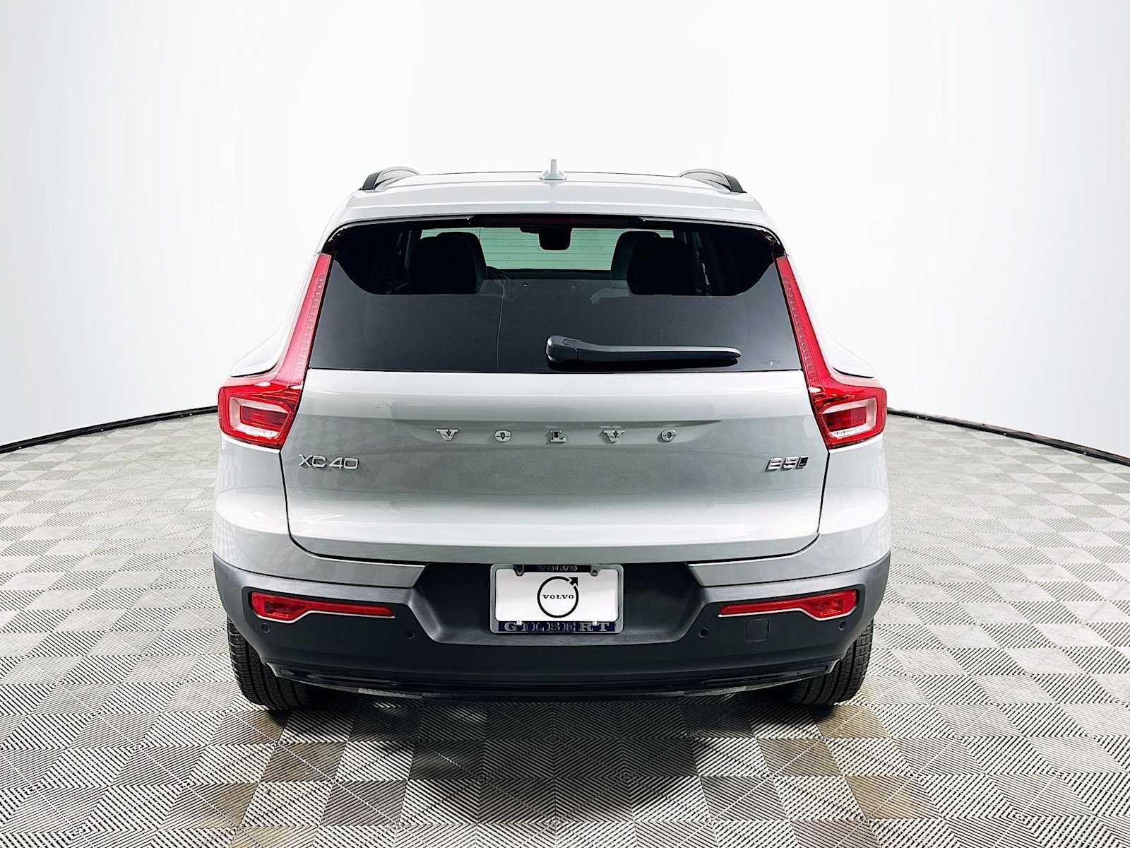 Certified Used 2025 Vapour Grey Volvo Ultra image 6