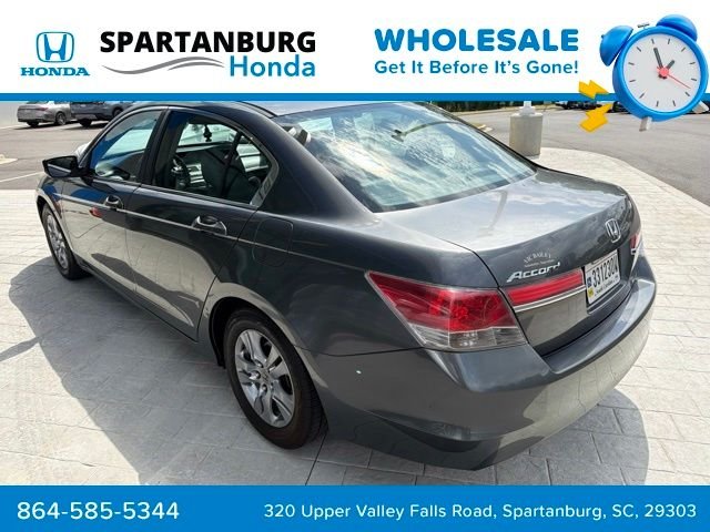 Used 2012  Honda SE image 4