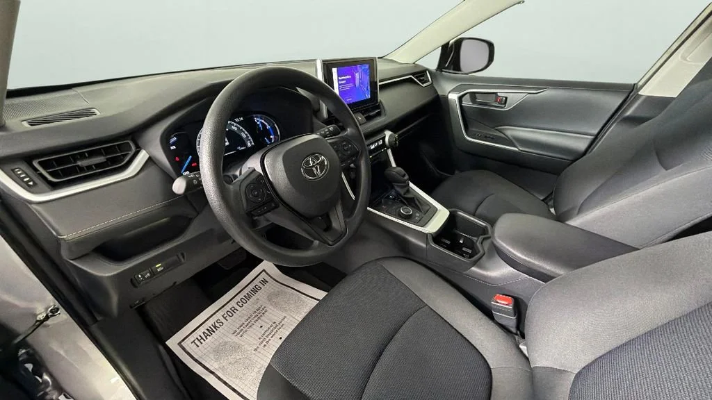 Used 2025 Silver Toyota LE image 18
