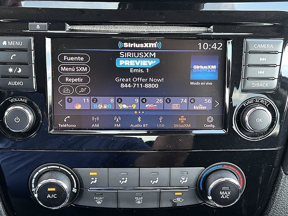 Used 2019 Magnetic Black Pearl Nissan S image 23