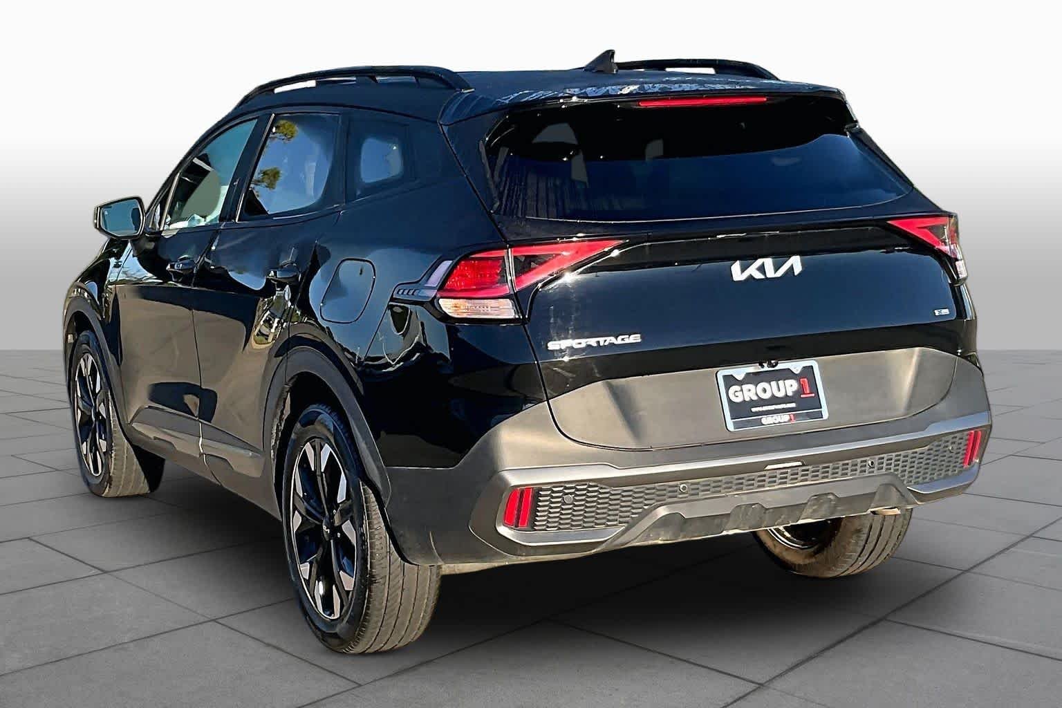 Used 2023 Ebony Black Kia X-Line image 12