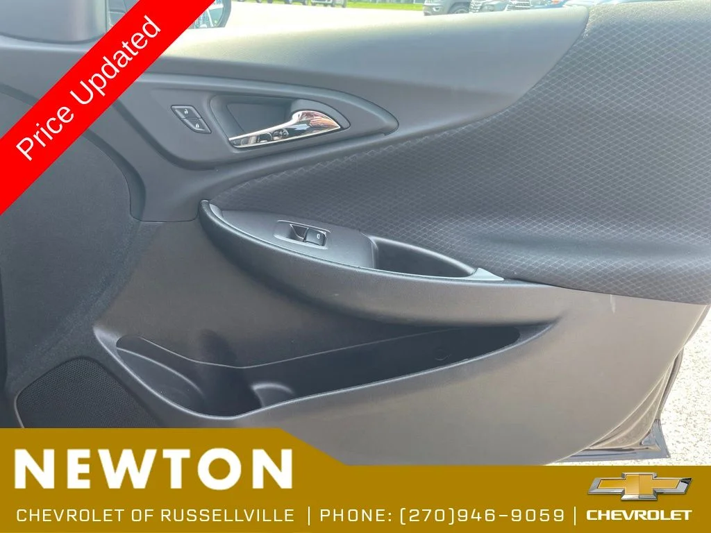 Used 2025 Black Metallic Chevrolet RS image 23