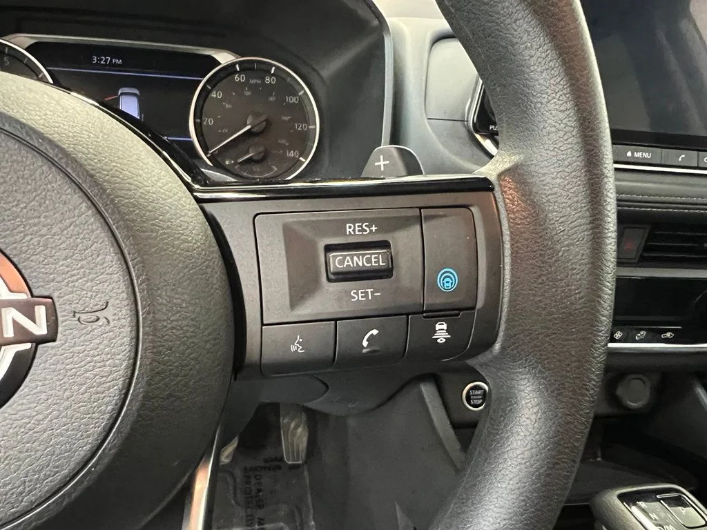 Used 2023 White Nissan SV image 21