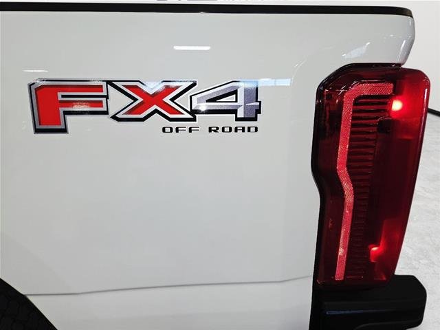 New 2026 Oxford White Ford F-350® XL image 96