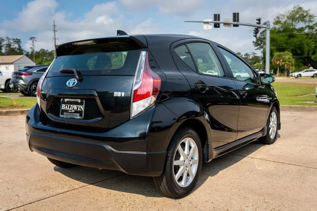 Used 2017 Black Sand Pearl Toyota One image 18