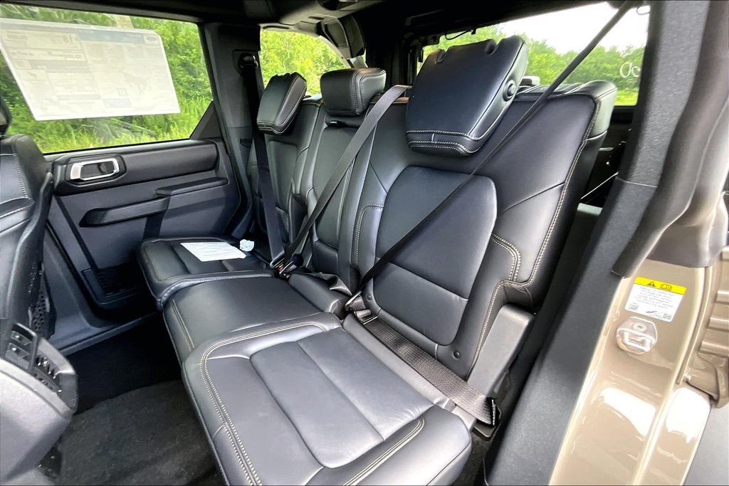 New 2025 Ford Bronco Badlands 4D Sport Utility