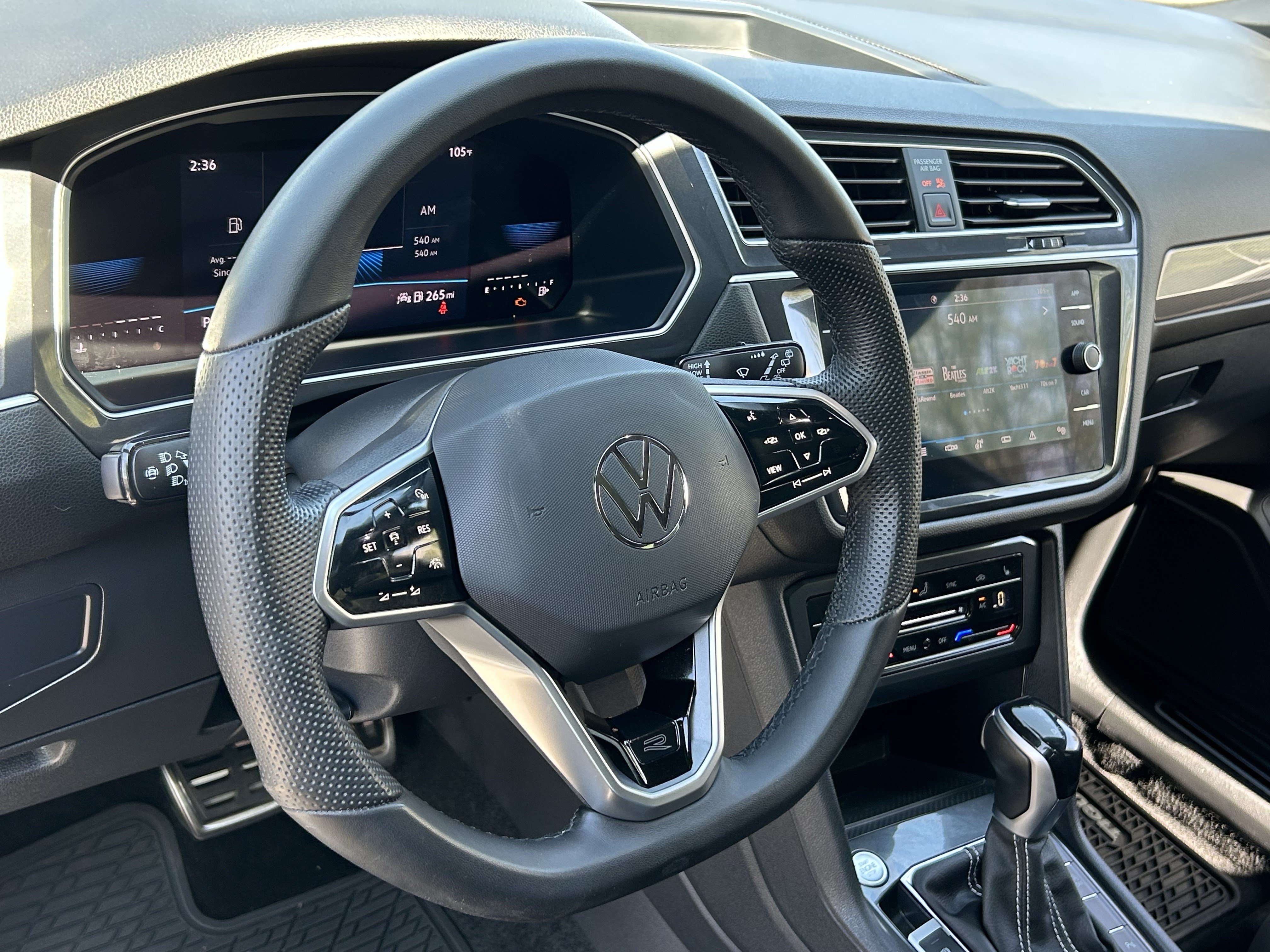 Used 2024 Platinum Gray Metallic Volkswagen SE R-Line Black image 28