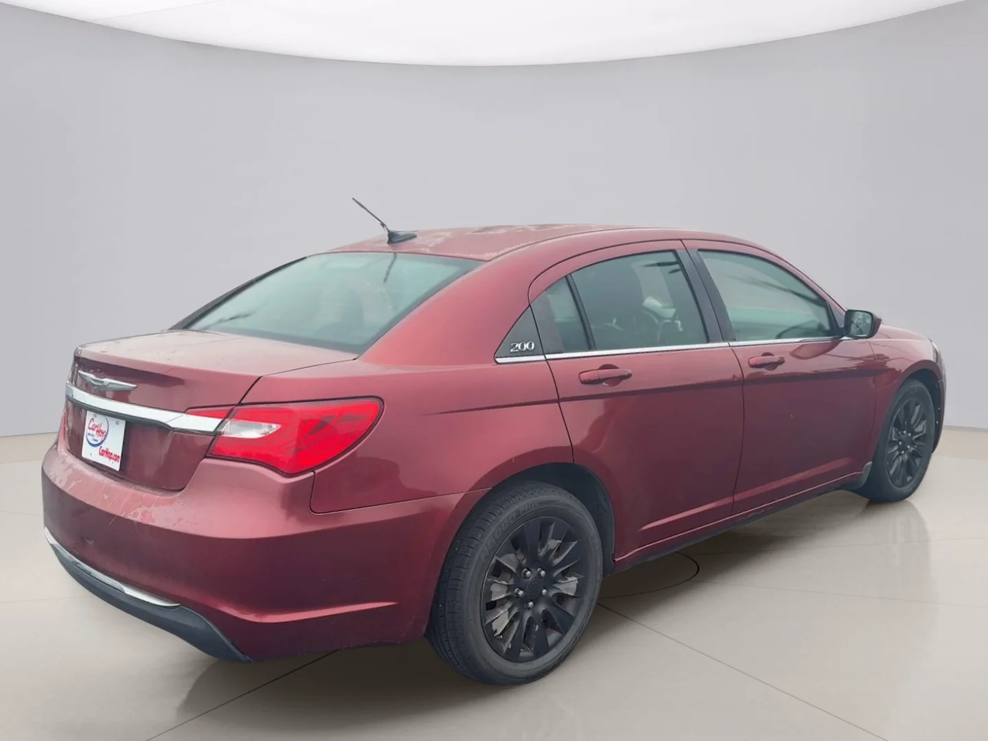 Used 2014 Red Chrysler LX image 5