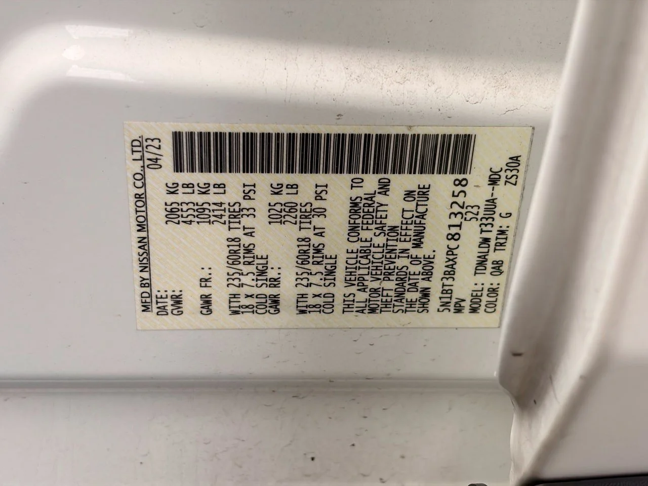 Used 2023 Pearl White Tricoat Nissan SV image 31