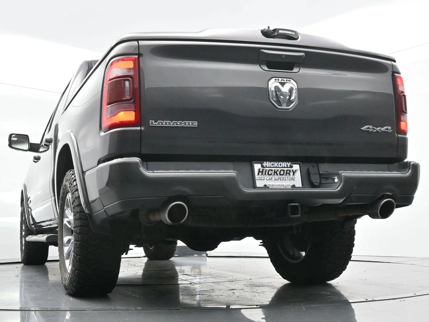 Used 2021 Granite Crystal Metallic Clearcoat Ram Laramie image 47