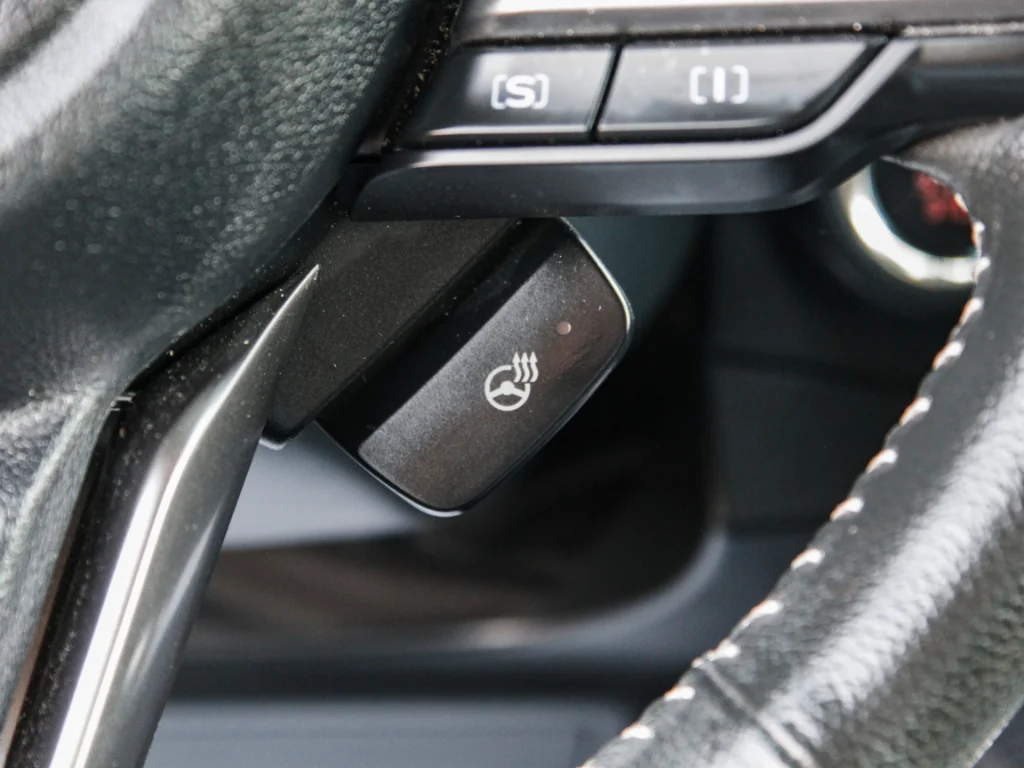 Used 2024 Crystal Black Silica Subaru Touring image 17