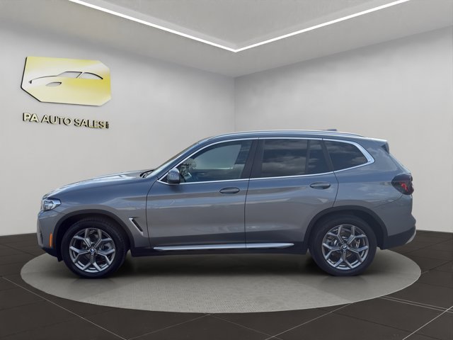 Used 2023 Skyscraper Gray Metallic BMW xDrive30i image 4