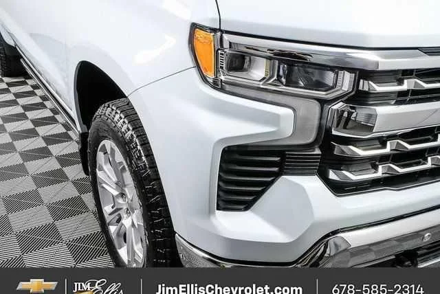 New 2026 Polar White Tricoat Chevrolet LTZ image 62