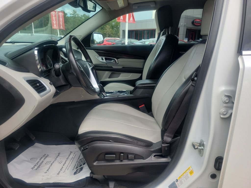 Used 2017 White GMC Denali image 16