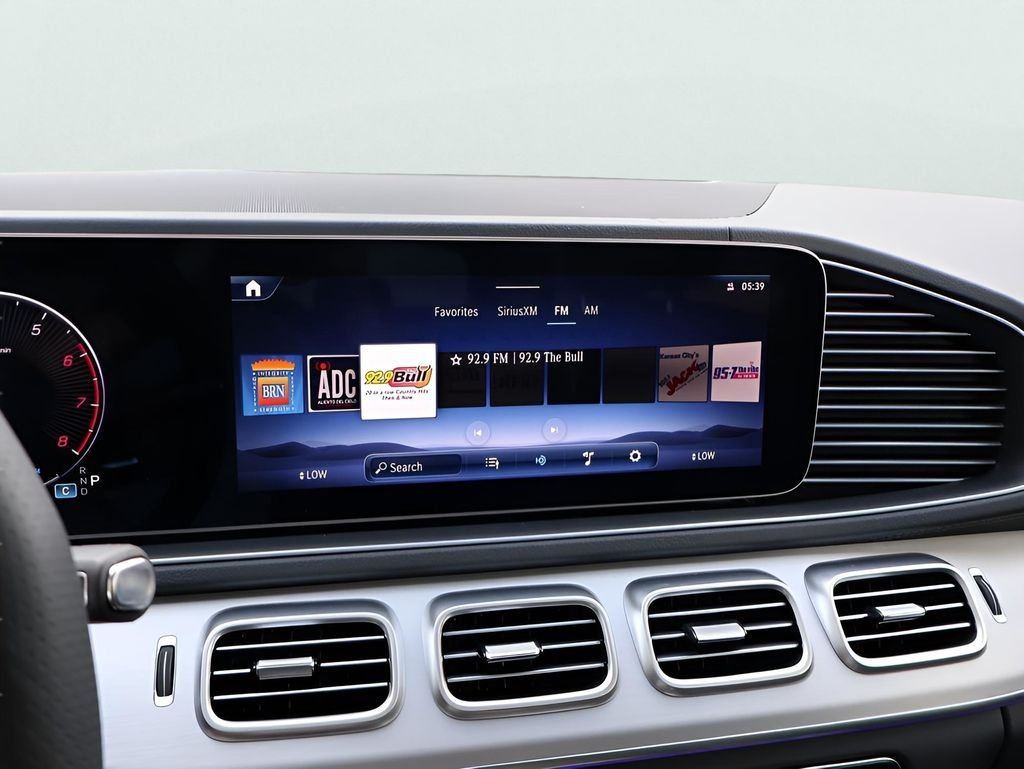 2025 Mercedes-Benz GLS Base - Photo 24
