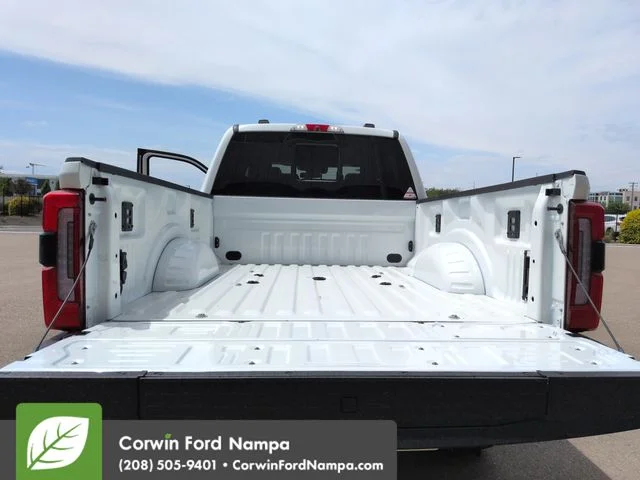 New 2026 Star White Metallic Tri-Coat Ford Platinum image 26