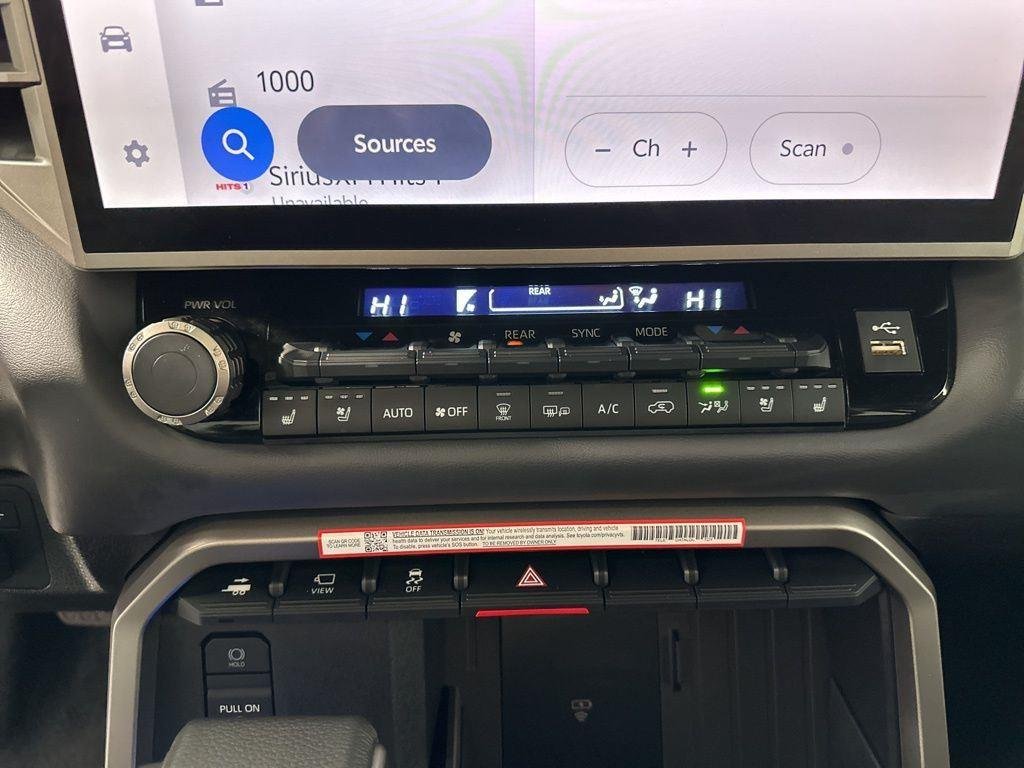 2026 Toyota Sequoia Platinum - Photo 30