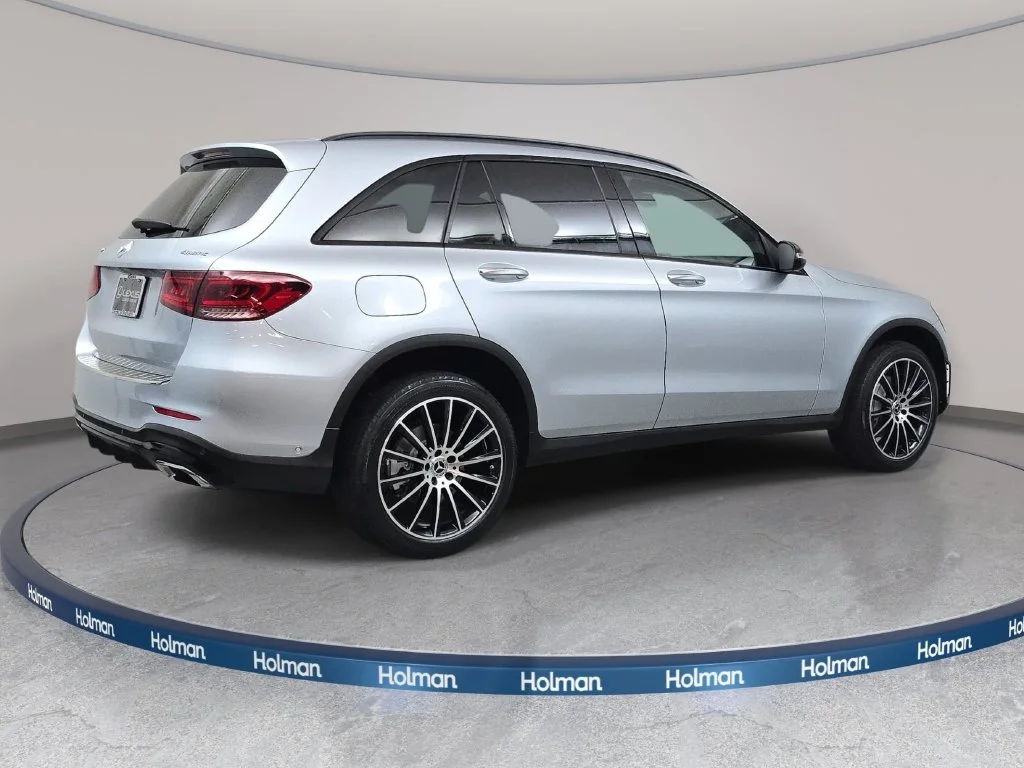 Used 2021 Silver Mercedes-Benz GLC 300 image 6