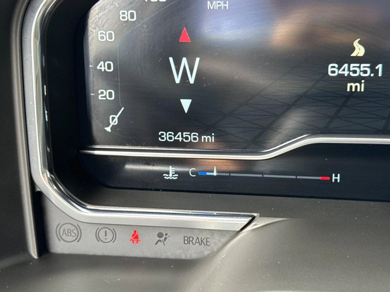 Used 2025 Sterling Metallic GMC AT4 image 40